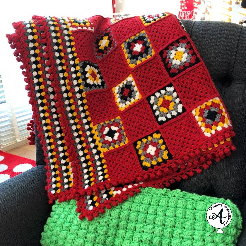 Een deken van granny squares en stripes haakblog 56